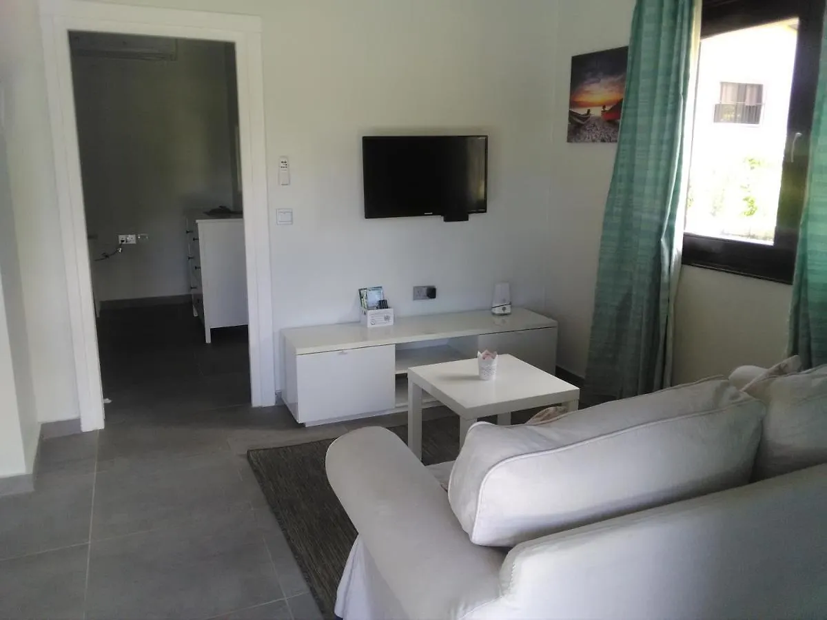 Eco Lodge Self-Catering 1-2 Grand Anse  0*, Grand Anse (Mahe)